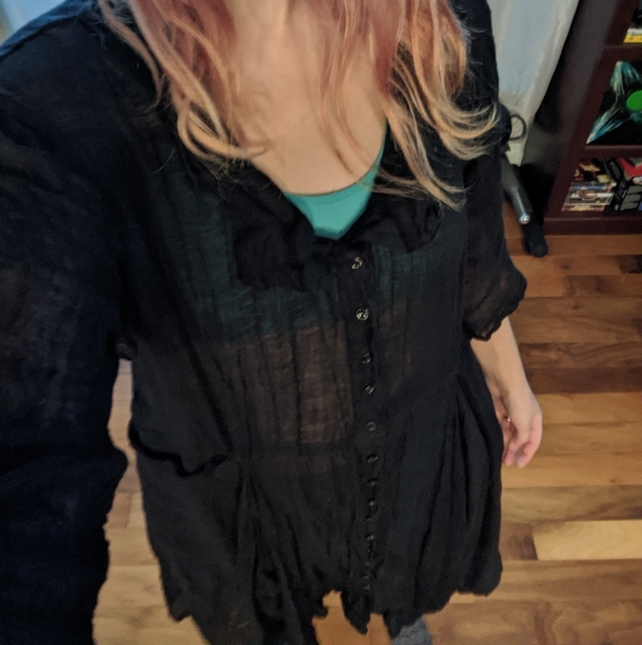 Krista Larson - Picture 11 of 11